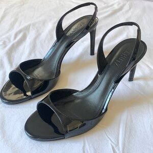 Schutz Scarlett Sling Mid Heel Black 8.5 NEW